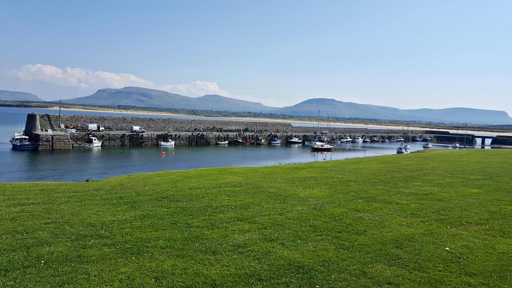 Pier Head Hotel Spa & Leisure Mullaghmore Exterior photo
